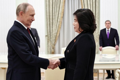 Putin hosts North Korean foreign minister on Russia’s ‘unity day’